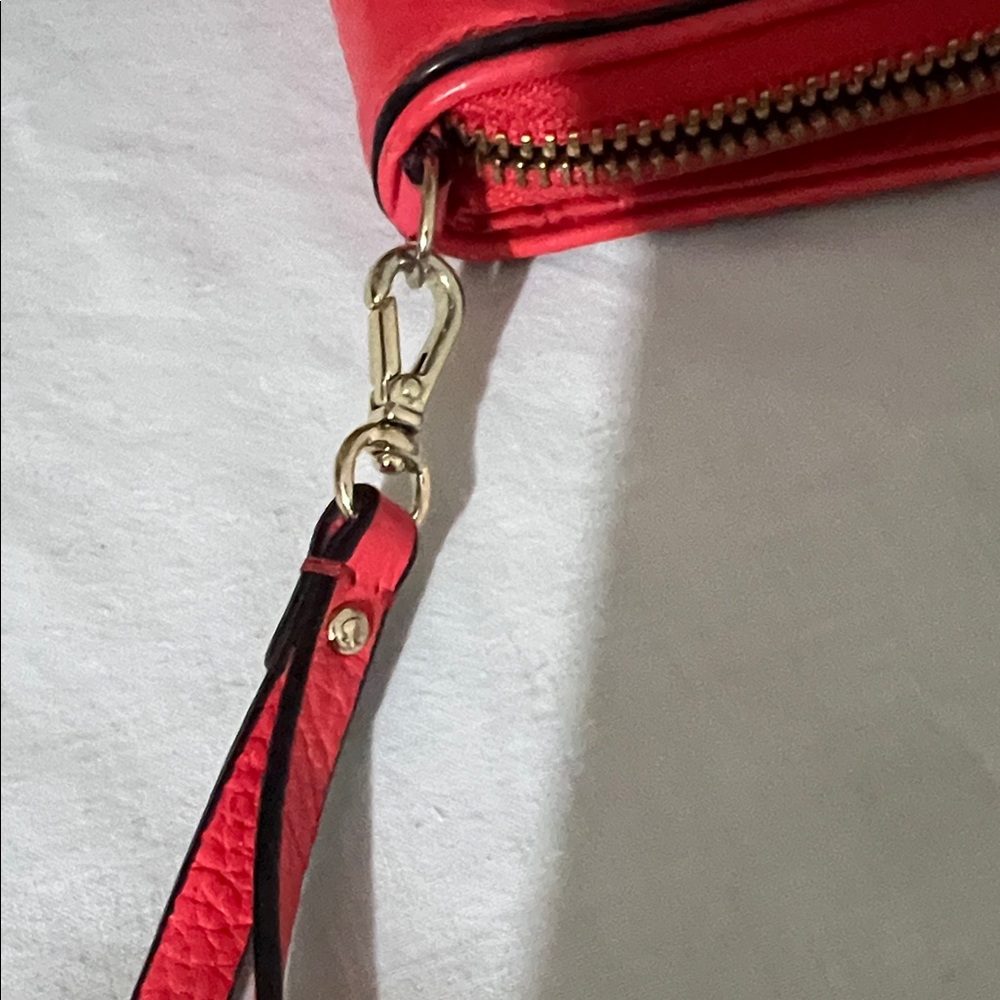 Kate Spade Vibrant Red Wallet - Picture 6 of 6